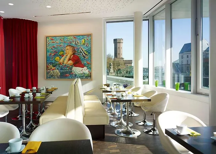 Art Cologne, By Park Plaza *