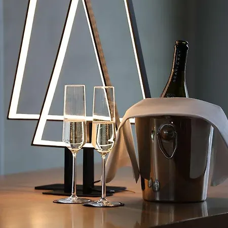 Art Cologne, By Park Plaza * Colonia