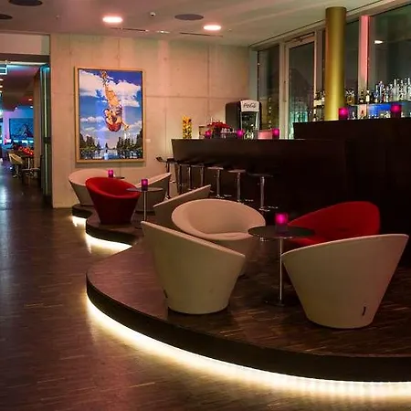 Art Cologne, By Park Plaza