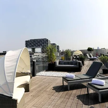 Art Cologne, By Park Plaza Hotel
