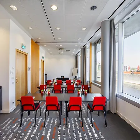 Art Cologne, By Park Plaza *