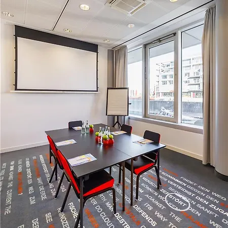 Art Cologne, By Park Plaza