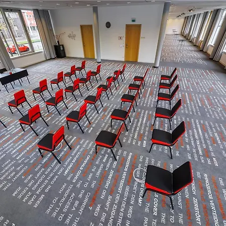 Art Cologne, By Park Plaza Hotel