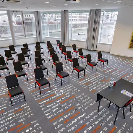 Hotel Art Cologne, By Park Plaza *