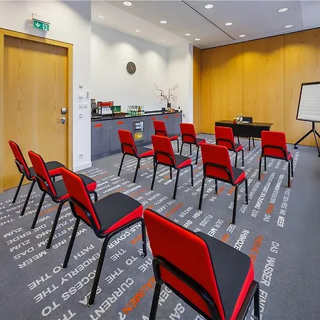 Hotel Art Cologne, By Park Plaza *