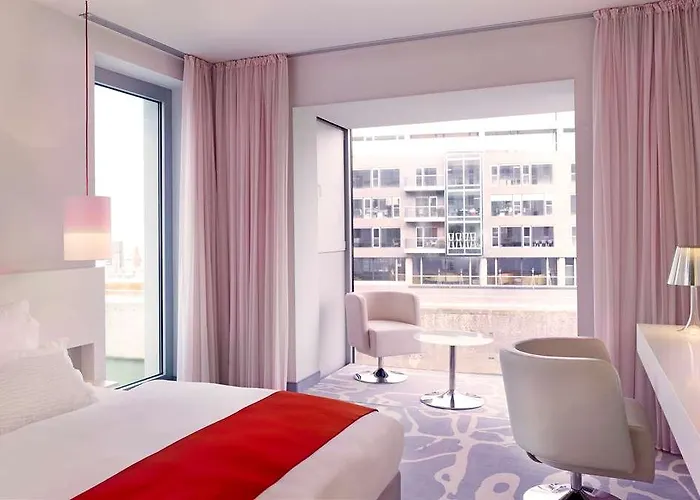 Art Cologne, By Park Plaza Hotel *