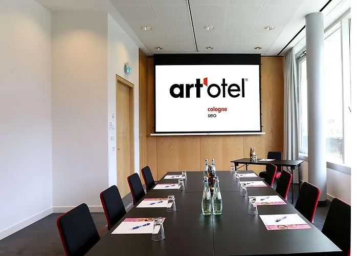 Hotel Art Cologne, By Park Plaza *