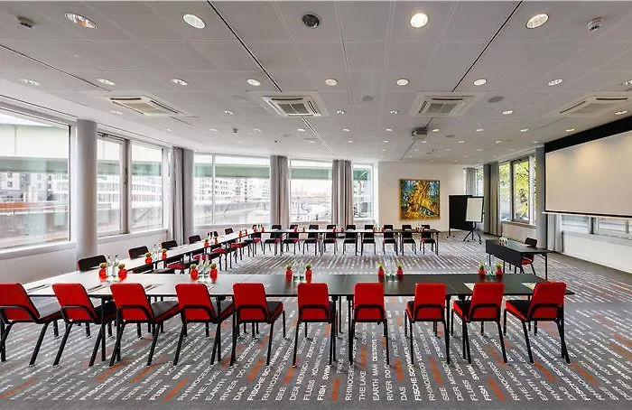 Art Cologne, By Park Plaza * Colonia